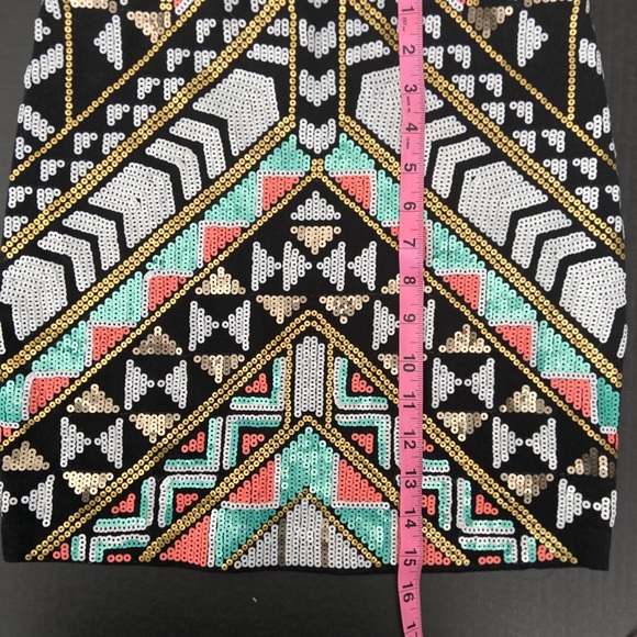 Express Tribal/ Aztec sequined mini skirt - Picture 5 of 7